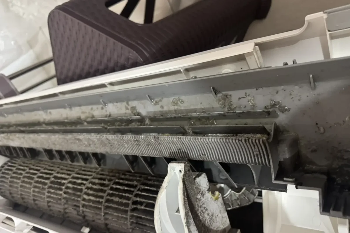 諾萊夫清潔-新竹洗冷氣-新竹冷氣清洗-新竹冷氣保養-新竹洗洗衣機_portfolio_一筒發財24H 無人桌遊店-店內冷氣清洗_4