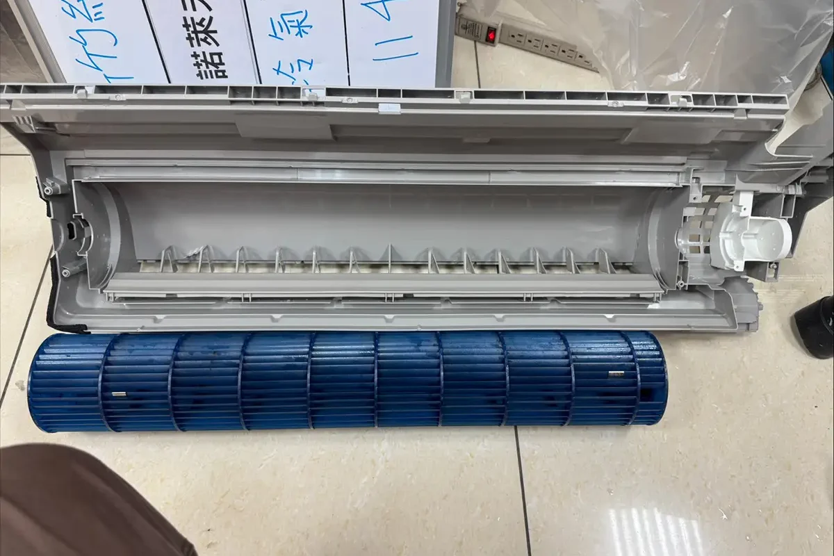 諾萊夫清潔-新竹洗冷氣-新竹冷氣清洗-新竹冷氣保養-新竹洗洗衣機_portfolio_新竹紅龜老店 門市冷氣清洗_021