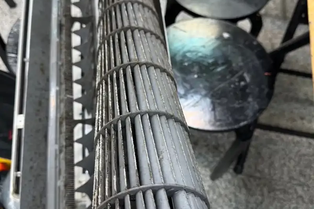 諾萊夫清潔-新竹洗冷氣-新竹冷氣清洗-新竹冷氣保養-新竹洗洗衣機_portfolio_新竹老子油畫工作室 日立冷氣保養_07
